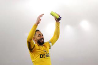 مدرب وولفرهامبتون: لن أوافق على بيع كونيا في يناير